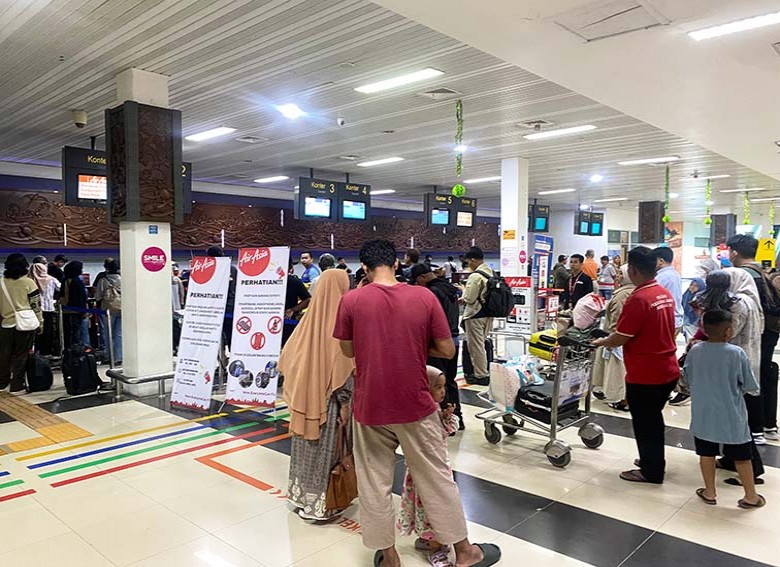 Gelombang Arus Mudik Mulai Terasa, Tiket Ekonomi Berau–Jawa Ludes hingga 20 Maret, Bandara Kalimarau Siaga Penuh
