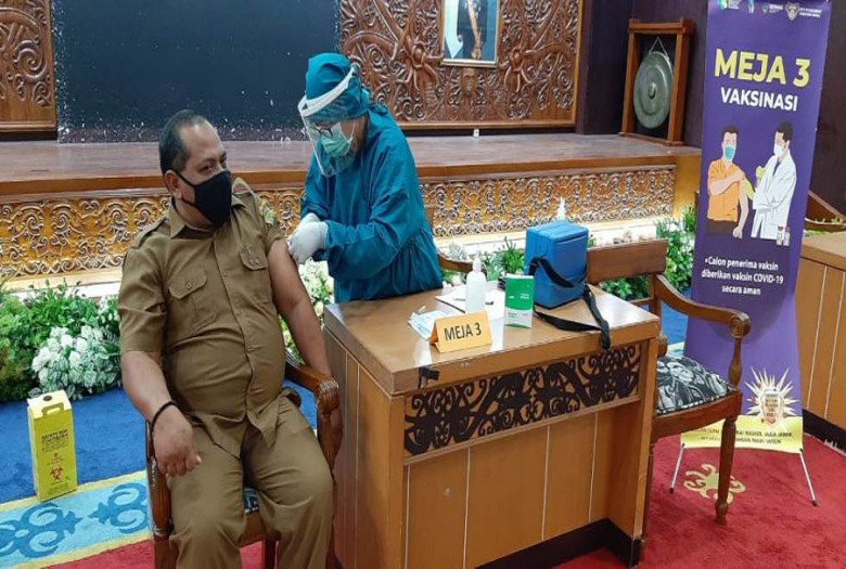 Pegawai Setdaprov Kaltim Ikuti Penyuntikan Vaksin ke-2