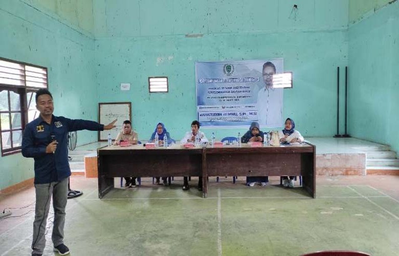 Penyebarluasan Perda di Desa Makarti, Baharuddin Demmu Paparkan Pentingnya Bantuan Hukum