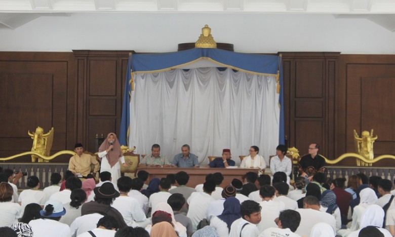 Peserta LAF Silaturahmi dengan Kesultanan Kukar