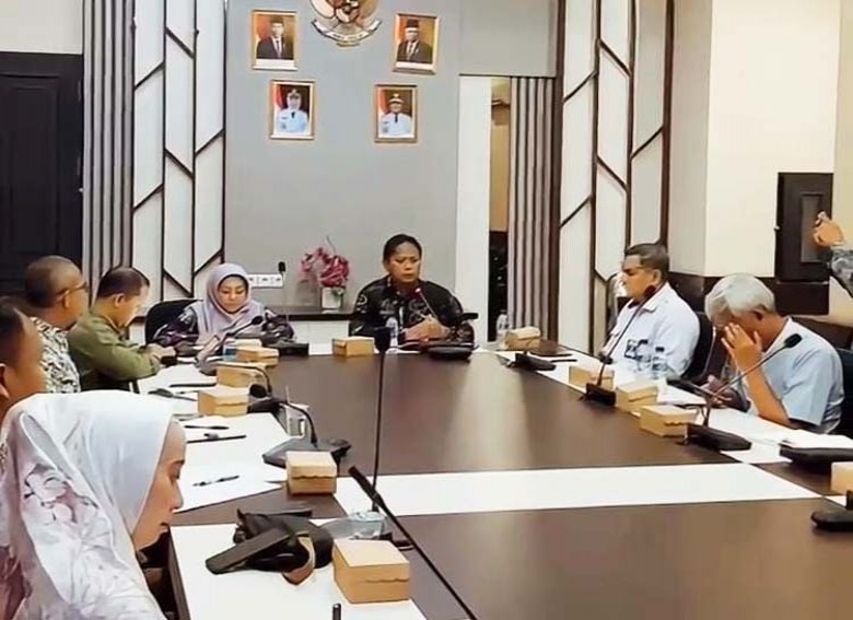 Sekda Berau Pimpin Rapat Rencana Penyambutan dan Penerbangan Perdana Super Air Jet