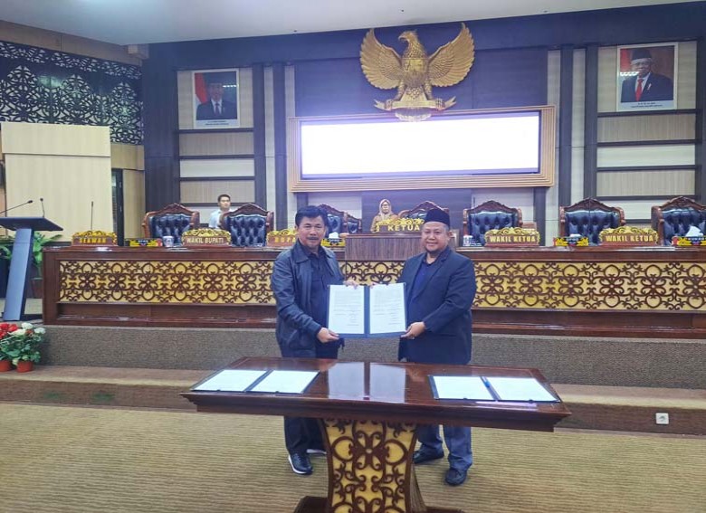Pertanggungjawaban Pelaksanaan ABPD 2023, DPRD - Pemkab Kukar Setujui Laporan Banggar