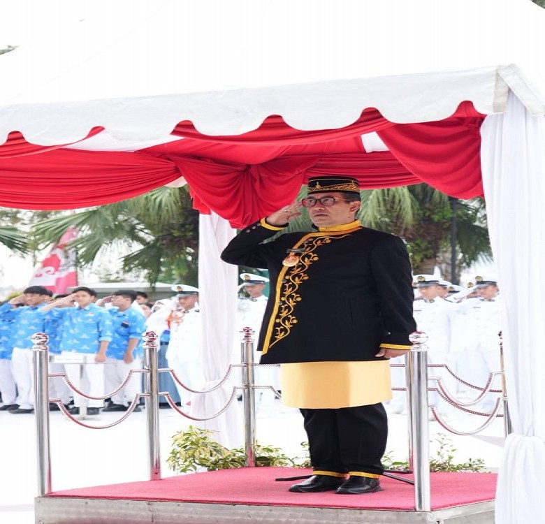 Pj Akmal Pimpin Upacara Peringatan Hardiknas 2024