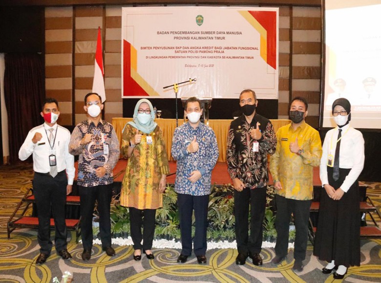 Harapkan Kinerja Satpol PP Semakin Meningkat
