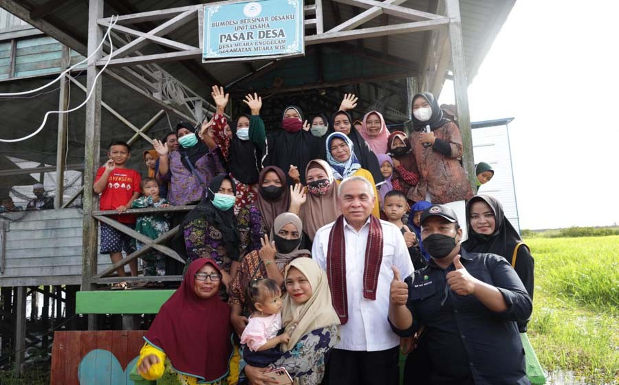 Jangan Hanya Menangkap, Masyarakat Nelayan Harus Mengkonsumsi Ikan