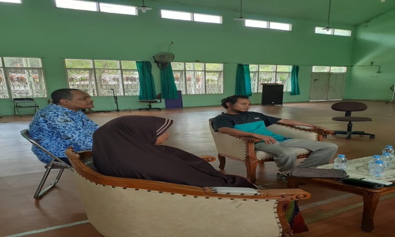 Supriyadi Mengaku Gila, Akan Dipaksa Pulang