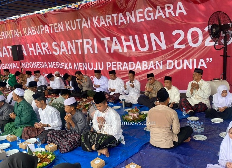 Peringati Hari Santri Nasional 2025, Kadis DPMD Kukar Dorong Pemerintah Desa Dukung Perkembangan Ponpes