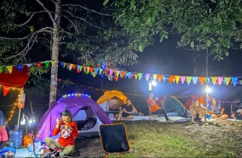 Wisata Batu Ampar Desa Loa Raya Manjakan Pengunjung Suasana Alam dan Perkemahan