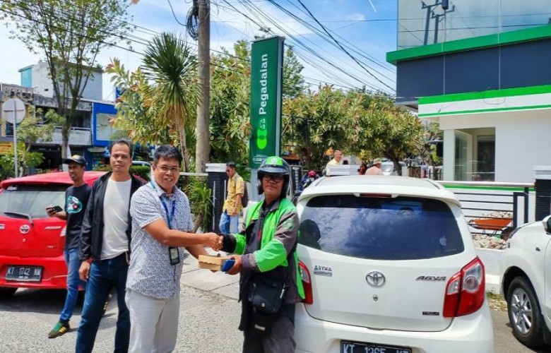 Jumat Berkah, Omzet Pegadaian Bertambah