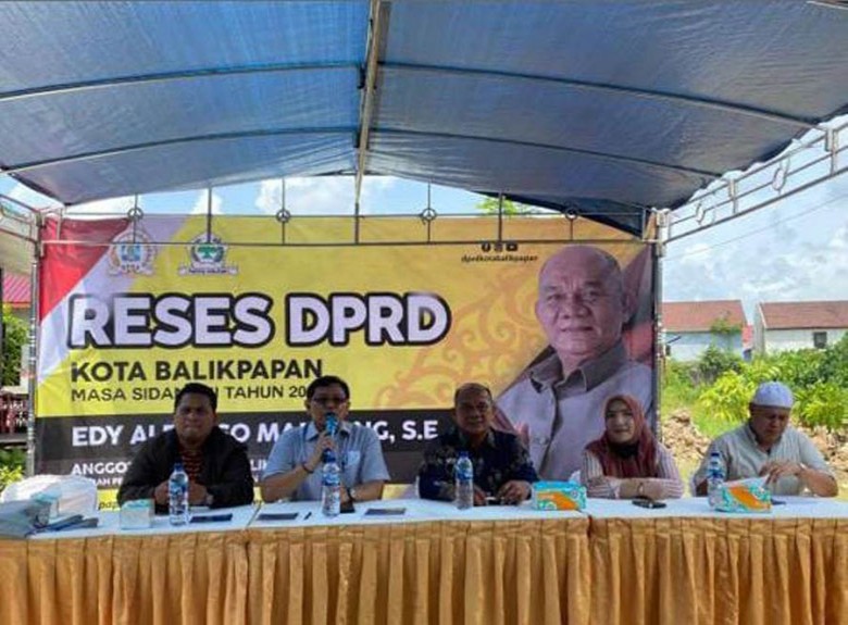 Edy Alfonso Reses Pertama di Perumahan BDS RT 31 Sungai Nangka