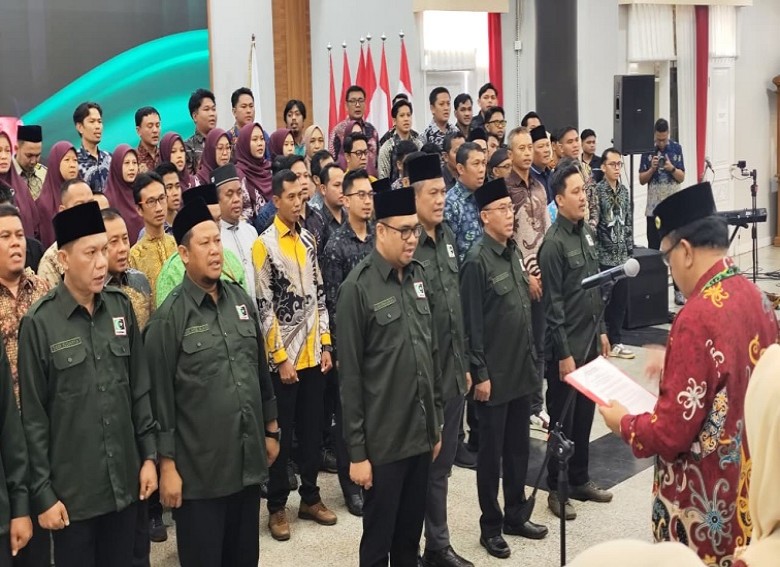 Aulia Rahman Basri Resmi Pimpin MD KAHMI Kukar Periode 2026-2031