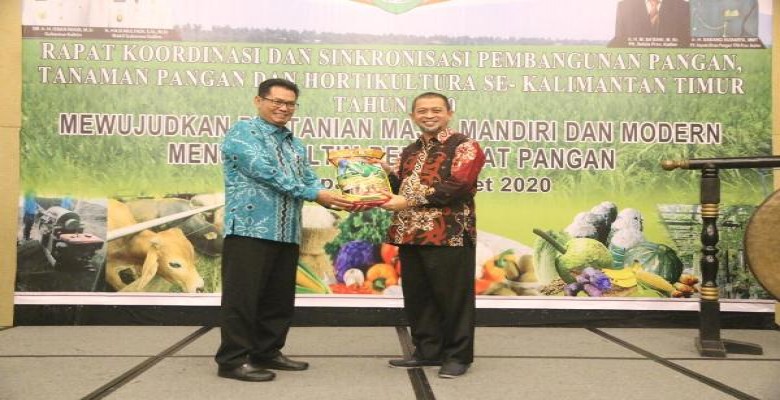 Wagub Ajak Bekerja Keras Membangun Industri Pertanian