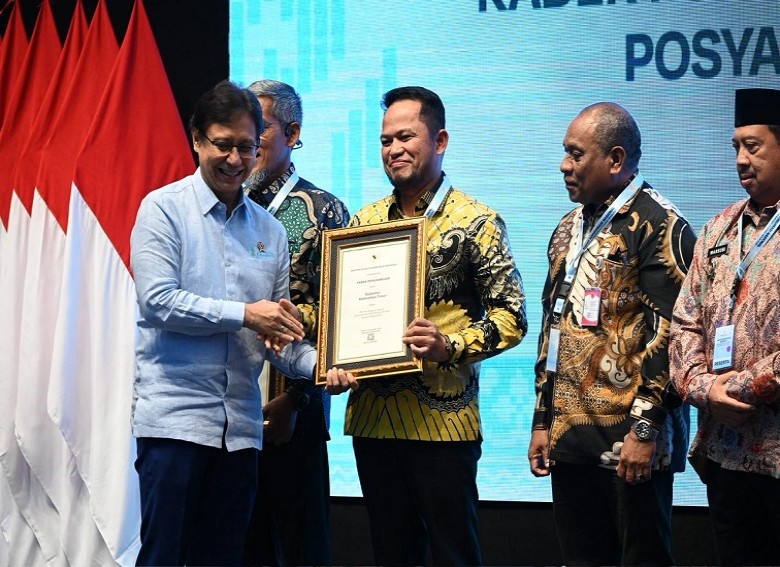 Kaltim Raih Penghargaan Pencapaian Intervensi Spesifik Terbaik Tingkat Provinsi 2025