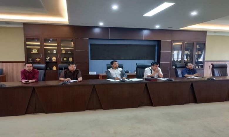 Komisi II DPRD Kukar Fasilitasi Pertemuan Soal Ketenagakerjaan