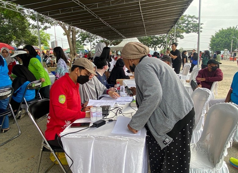 Peringatan Hari Kesehatan Nasional ke-60, Dinkes Kukar Gelar Pemeriksaan Kesehatan Gratis Bagi Masyarakat