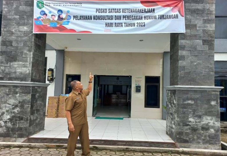 Distransnaker Kukar Buka Posko Satgas Pengaduan THR 2023