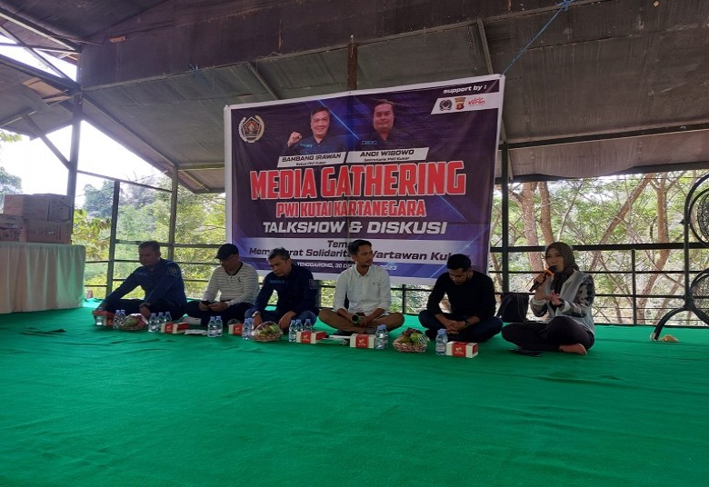 Tingkatkan Solidaritas, PWI Kukar Gelar Media Gathering