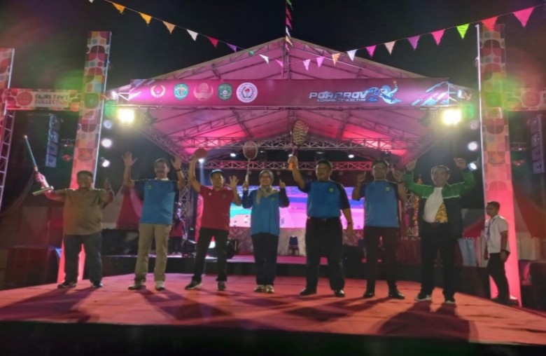 Sekprov Sri Wahyuni Buka Porprov Kaltim ke II 2022