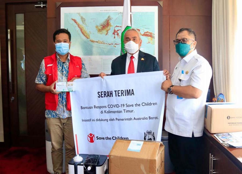 Gubernur Terima Bantuan Rp1,1 Miliar Save the Children Indonesia