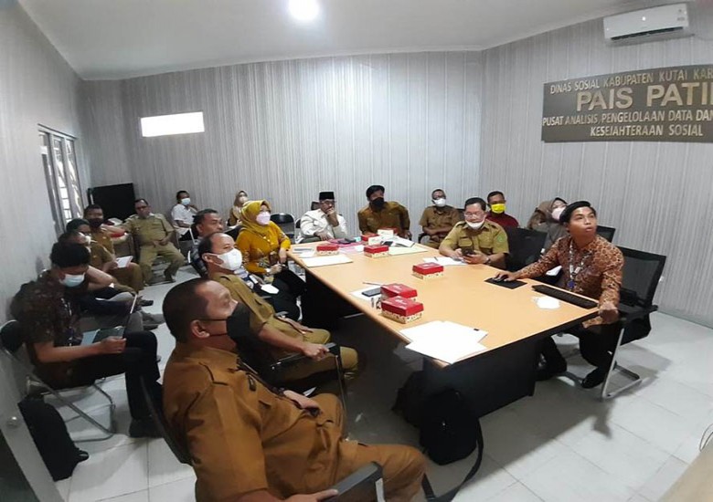 Penyaluran Bantuan Sosial dari Kemensos di Kukar Rendah