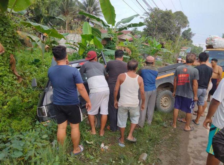 Pengendara Mobil Pikcup Meninggal Saat Menyetir