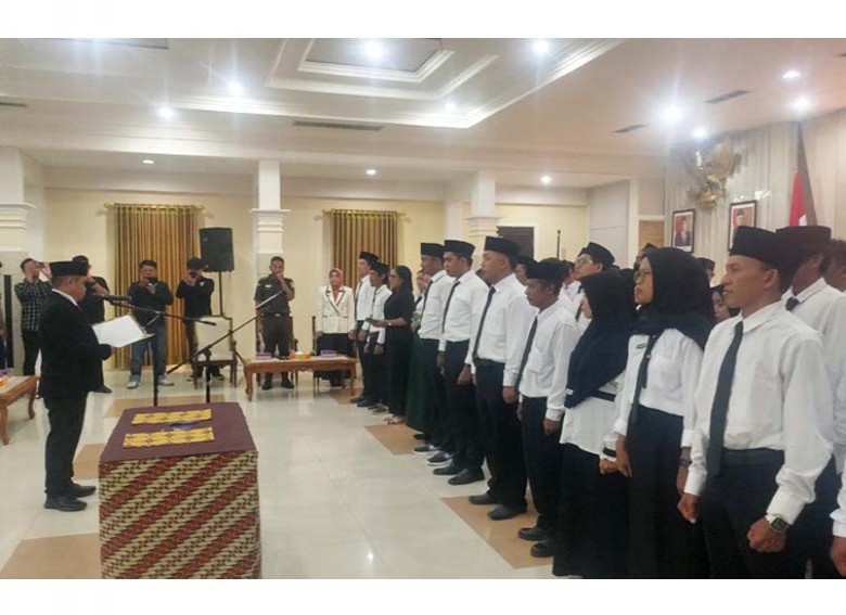 Ketua KPU Berau Lantik 78 Anggota PPS untuk Pilkada 2024