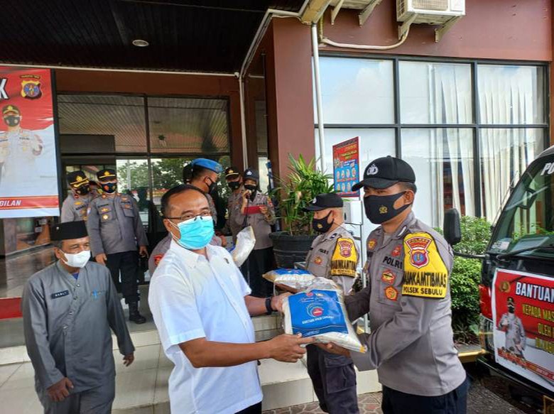 2000 Karung Beras Disalurkan untuk Masyarakat Kukar