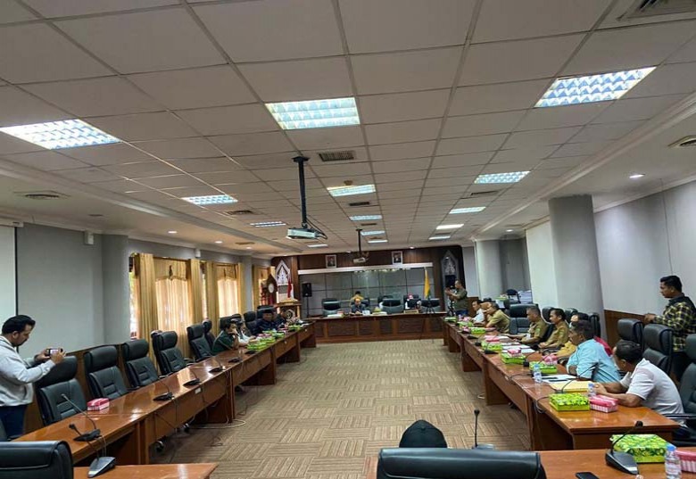 DPRD Berau Gelar RDP, Bahas Ganti Rugi Lahan Warga Kampung Tumbit Melayu