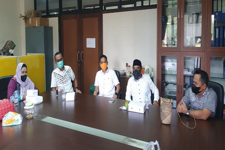 Antrian Panjang di SPBU, DPRD Kukar Akan Panggil Pertamina dan Pengelola SPBU