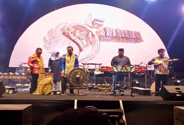Lestarikan Musik Tradisional Lewat Festival se Kalimantan