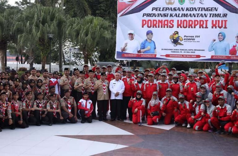 Lepas Kontingen Pornas Korpri dan Kwarda Gerakan Pramuka, Gubernur Minta Tunjukkan Prestasi Terbaik untuk Kaltim