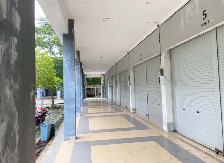 Stan Petak Dagangan di Pasar Mangkurawang 2 untuk Pedagang Tangga Arung Siap Digunakan