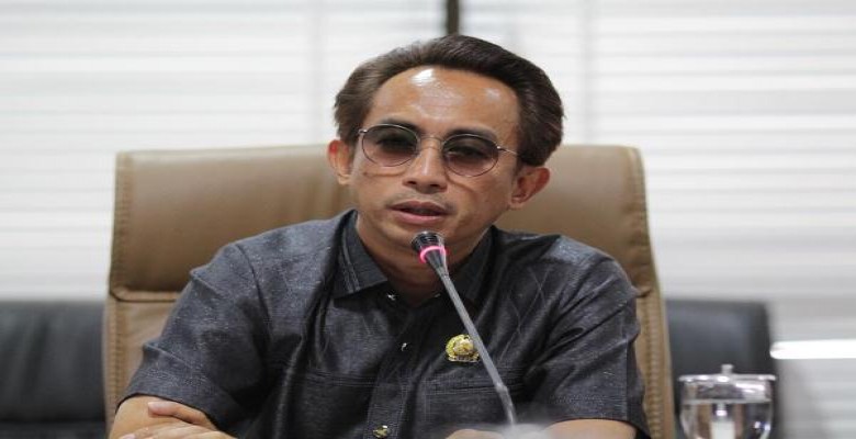 Rustam HS  :  Pembangunan Kilang Bontang, Jangan Sampai Dipindahkan