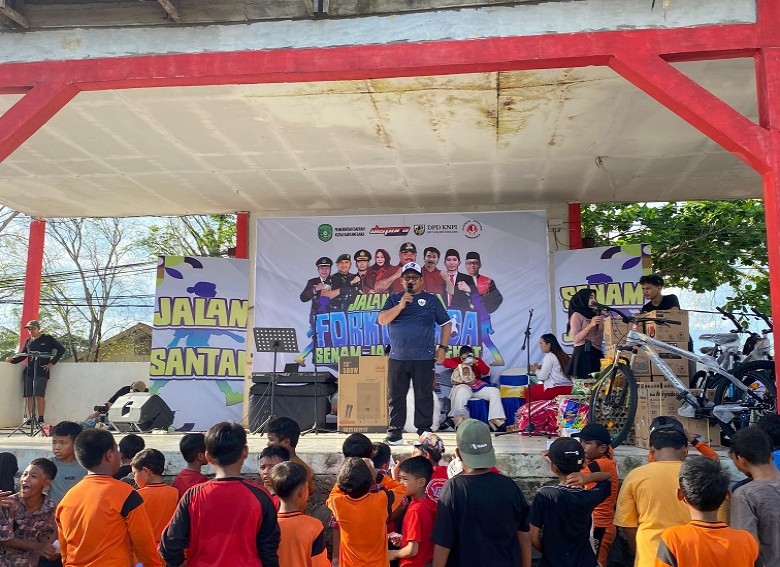 Jalan Santai dan Senam Forkopimda Kukar Disambut Meriah di Kecamatan Sebulu