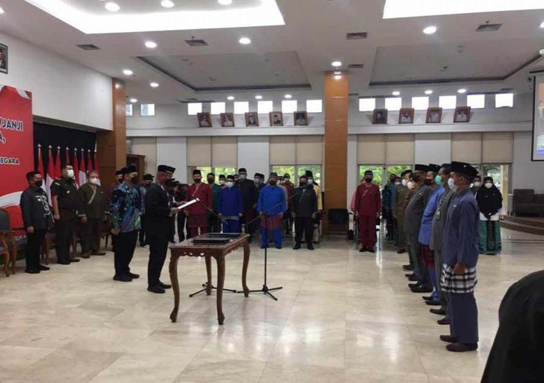 Gerbong Mutasi Bergulir, 143 Pejabat Dilantik Bupati Edi