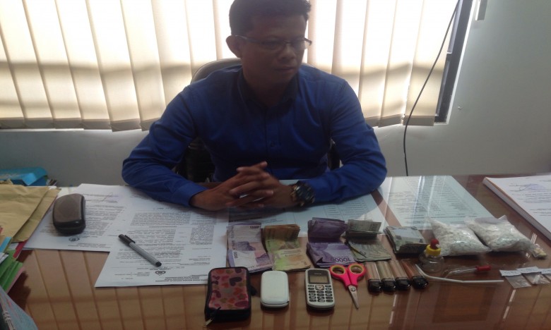 Berdalih untuk Cukupi Kebutuhan Hidup, Pria Asal Bakungan Edarkan Sabu dan Dobel L