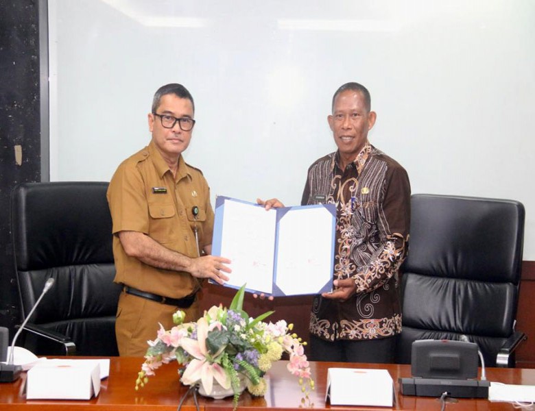 Pemprov Kaltim Serahkan Hibah ke Pemkab Bulungan