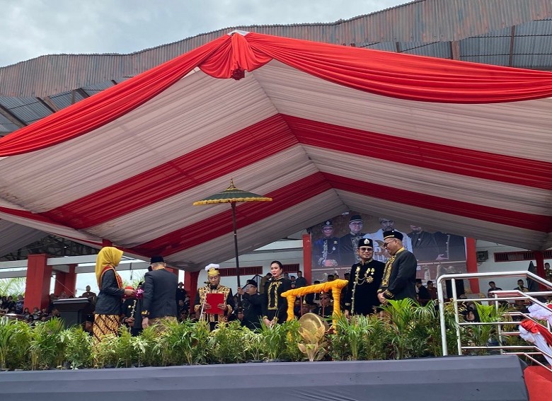 Prosesi Pembukaan Erau Berjalan Lancar