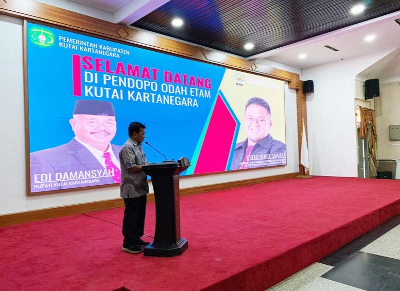 Pemkab - DMI Diskusi Penanganan Kemiskinan di Kabupaten Kukar