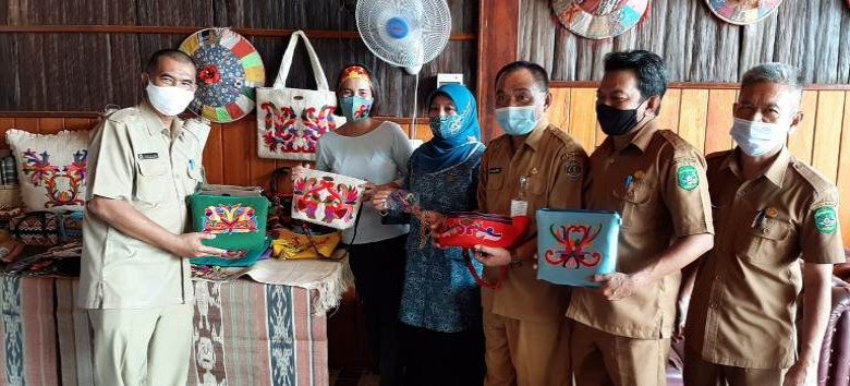 Kunjungi Lamin Pokant Takaq, Norbaiti: Teruslah Berkreasi