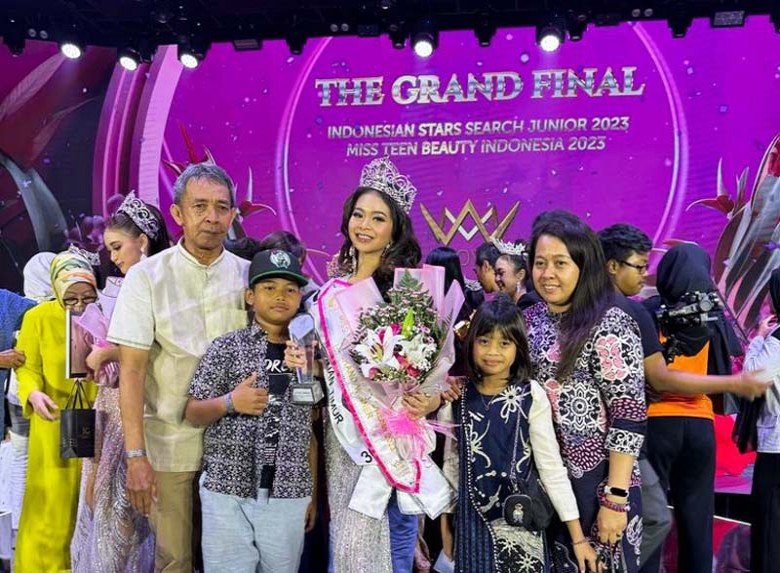 Zahra Khairunnisa Remaja Asal Balikpapan Raih Grand Winner Miss teen Beauty Indonesia 2023