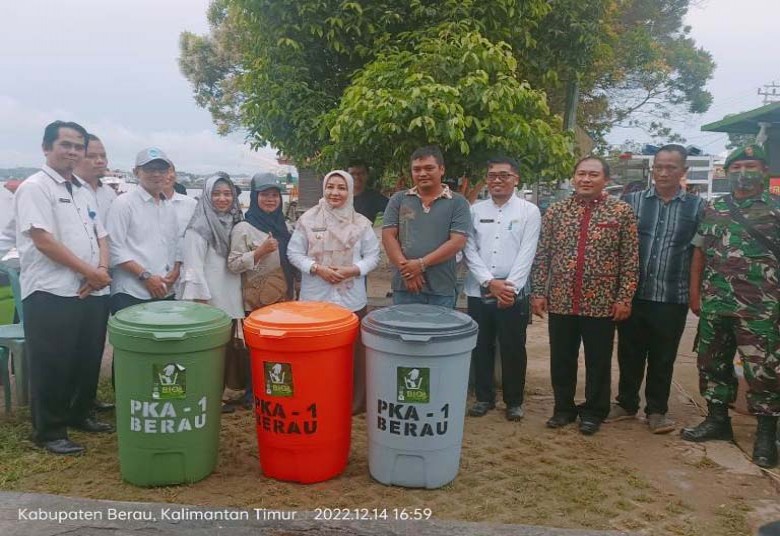 Pemkab Siapkan Dana Rp170 Juta untuk Pengadaan Kapal Tangani Sampah di Sungai Berau