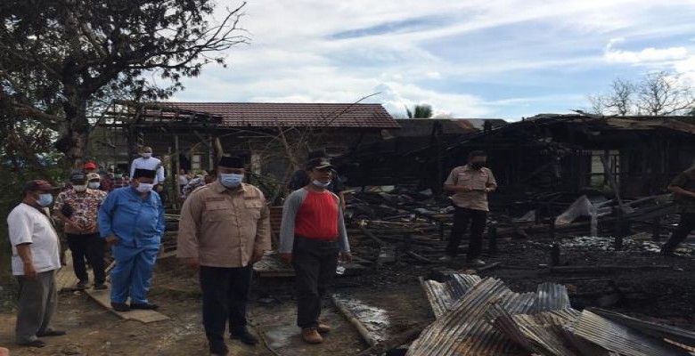 Pemkab Kukar Salurkan Bantuan Korban Kebakaran Sebulu
