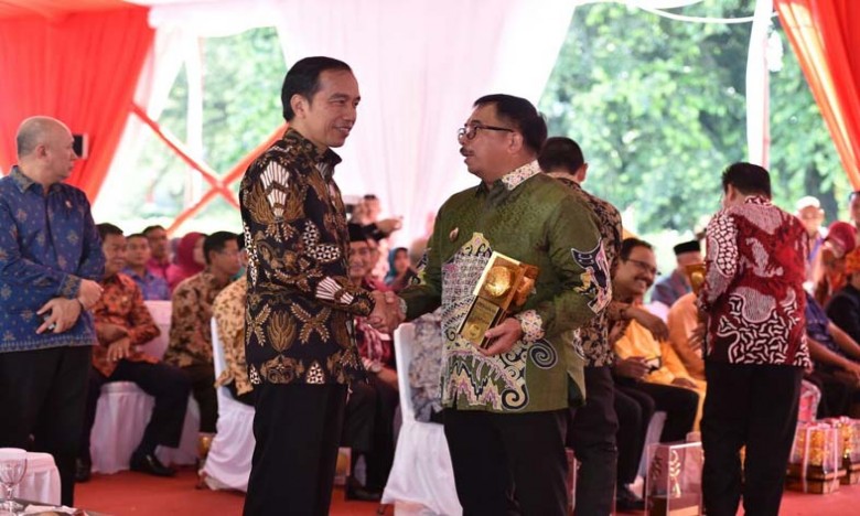 Kota Balikpapan Raih Adipura Kencana 