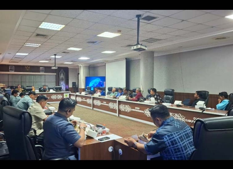 DPRD Berau Gelar RDP Bahas Polemik Merger STIPER - UMB, Sempat Diwarnai Bersitegang