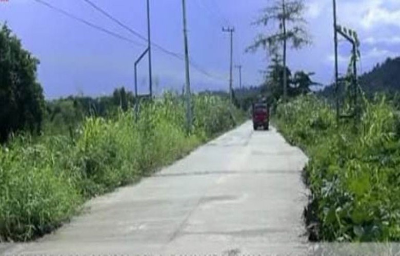 Jalan di Desa Sanggulan Rampung, Komitmen Bupati Edi Damansyah Direalisasikan