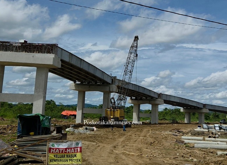 Progres Tetap Berjalan di Tengah Tekanan Anggaran, Pemkab Kukar Dorong Pemerintah Pusat Ambil Alih Pembiayaan Jembatan Sebulu
