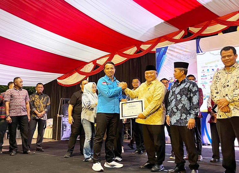 Wabup Berau Tutup Festival Pemuda 2025, KNPI Sampaikan Harapan Pembangunan Gedung Pemuda