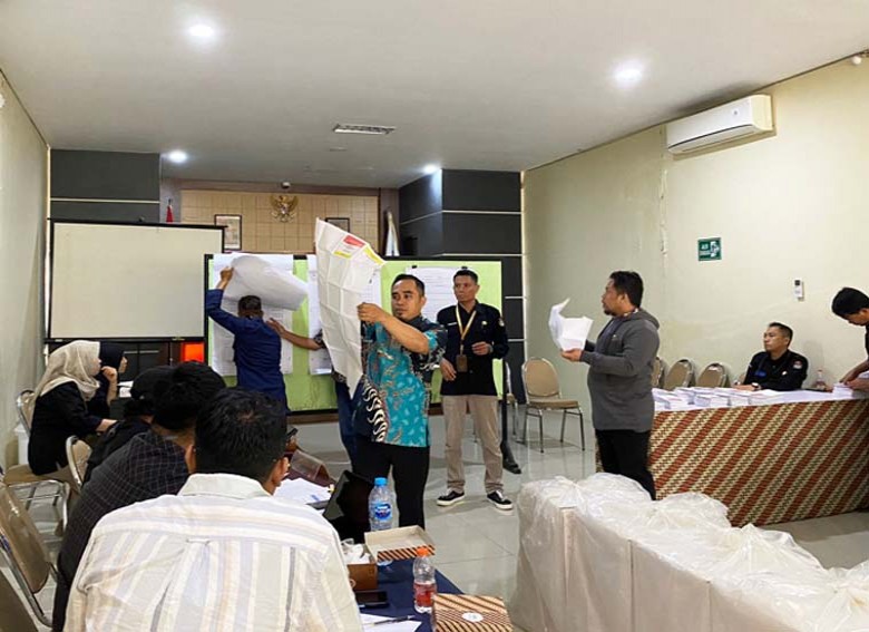 Laksanakan Keputusan MK, KPU Berau Lakukan PSU di Enam TPS