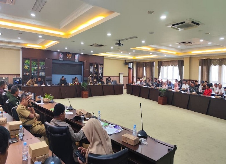 DPRD Kukar Dorong Perhutanan Sosial dan Kemitraan sebagai Solusi Warga Bukit Soeharto
